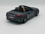 ماکت ماشین BMW Z4 برند Norev با درب های بازشو