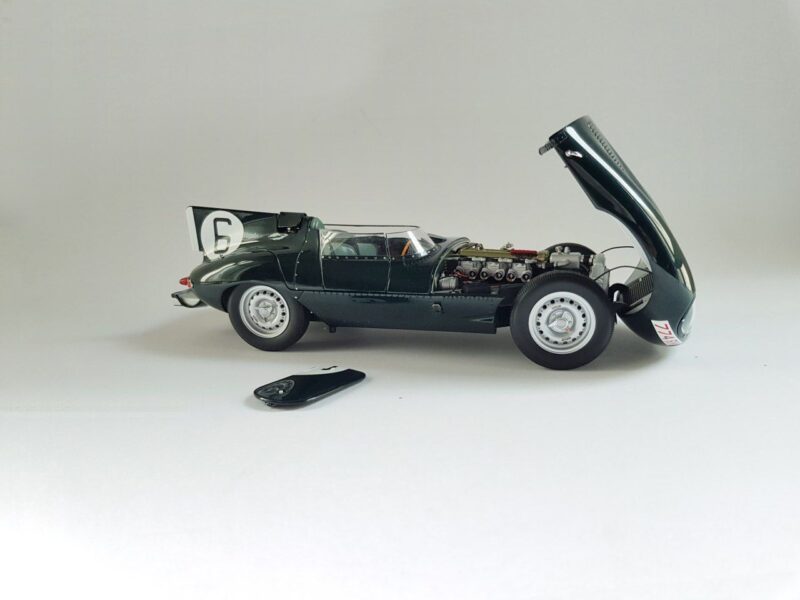 ماکت ماشین اتوآرت مدل Jaguar D-Type Lemans