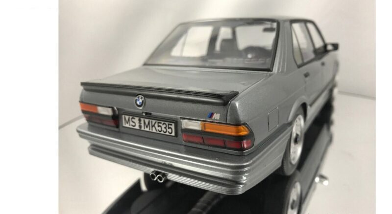 ماشین نورو مدل BMW M 535i E28 1986