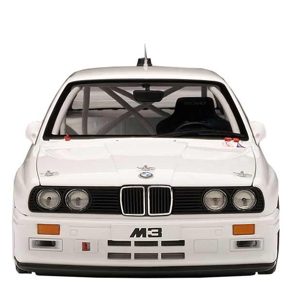 ماکت ماشین اتو آرت مدل BMW 118 M3 E30