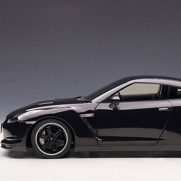 ماکت ماشین اتو آرت مدل Nissan GT-R (R35) SPEC V