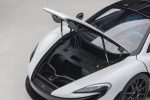 ماکت ماشین McLaren P1 برند اتوآرت - مکلارن Autoart دربها و داخل ماشین