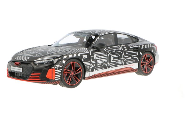 ماکت ماشین Audi RS e-Tron GT Prototype Black / Red / Silver برند Norev