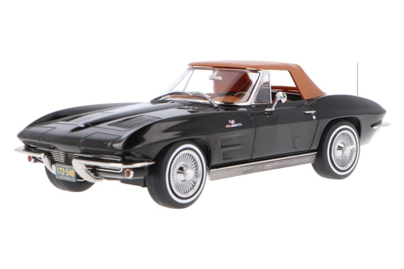 ماکت ماشین Chevrolet Corvette Sting Ray Black برند Norev