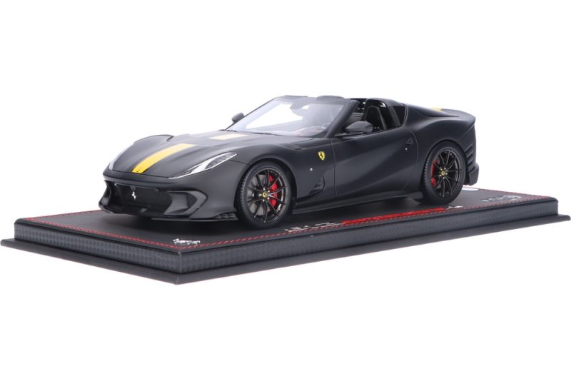 ماکت ماشین Ferrari 812 Competizione Aperta Nero Opaco con Strisce Gialle برند BBR