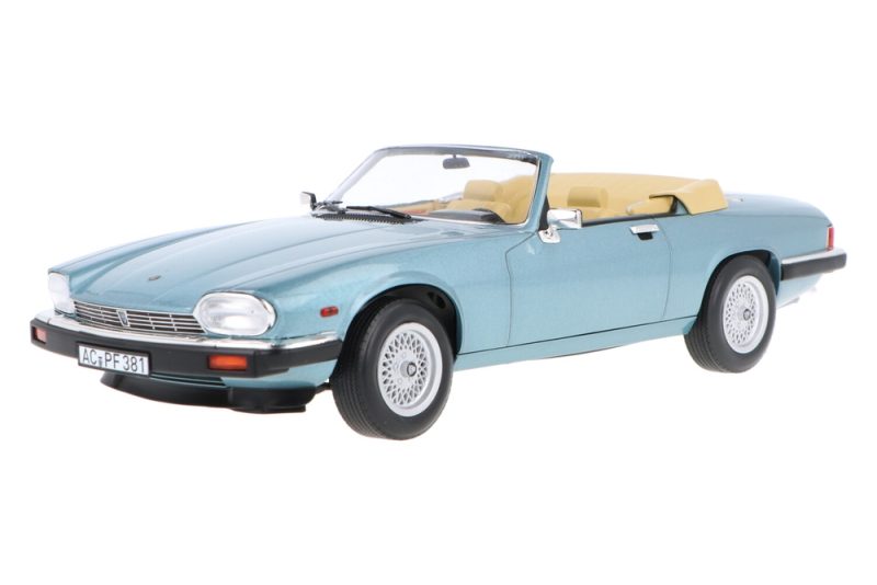 ماکت ماشین Jaguar XJ-S Cabriolet Light Blue Metallic برند Norev