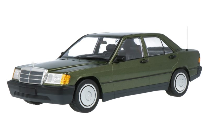 ماکت ماشین Mercedes-Benz 190E (W201) Green برند Minichamps