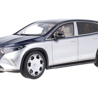 ماکت ماشین Mercedes-Benz Maybach EQS 680 SUV (Z296) Nautic Blue / High-tech Silver برند NZG