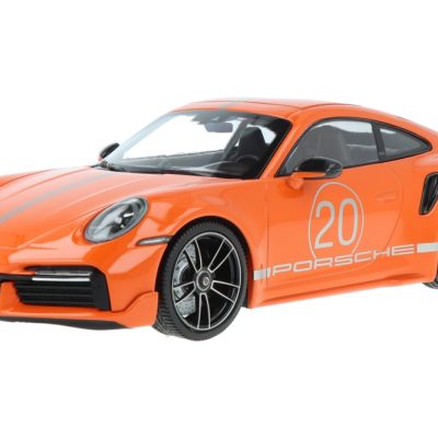 ماکت ماشین Porsche 911 (992) Turbo S Sport Design Package Orange برند Minichamps