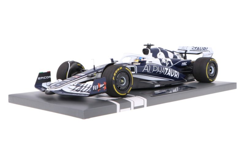 ماکت ماشین Alpha Tauri AT03 برند مینیچمپس (Minichamps)