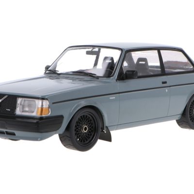 ماکت ماشین Volvo 240 Turbo "Custom" Grey برند ixo