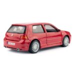 ماکت ماشین Volkswagen Golf R32 برند Maisto