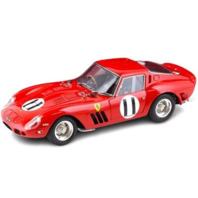 ماکت ماشین FERRARI 250 GTO 1000 KM PARIS 1962 #11 برند CMC